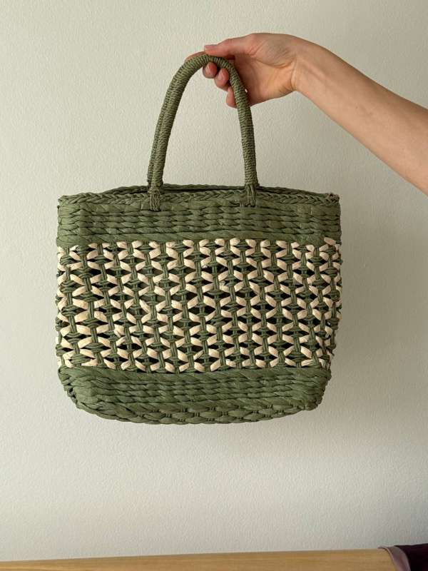 Straw bag