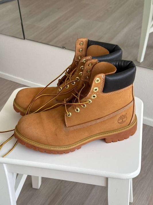 Timberland brown boots